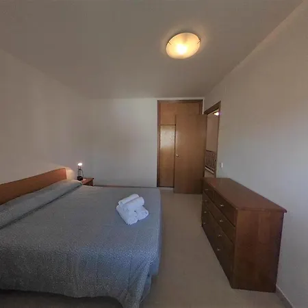 Charming With Shared Pool Views *