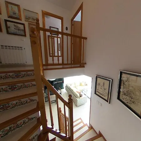 Charming With Shared Pool Views *