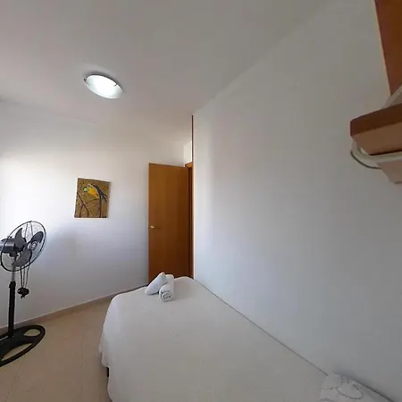 Charming With Shared Pool Views Апартаменти *