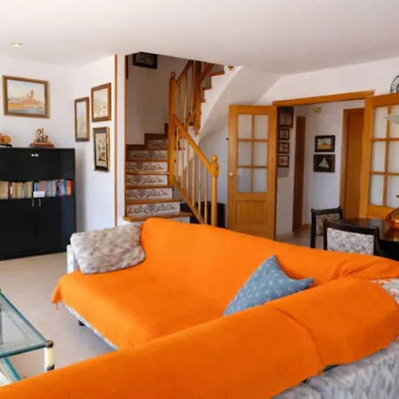 Charming With Shared Pool Views *