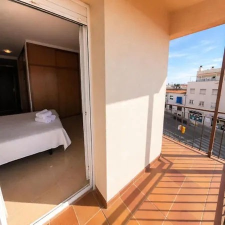 Charming With Shared Pool Views Апартаменти Сіджас