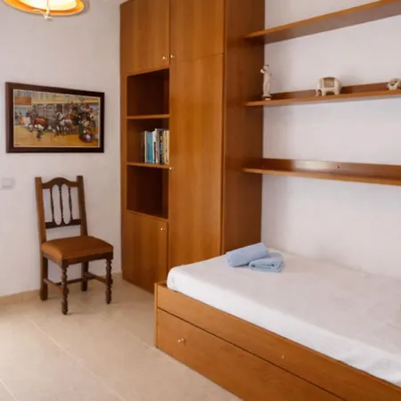 Апартаменти Charming With Shared Pool Views *