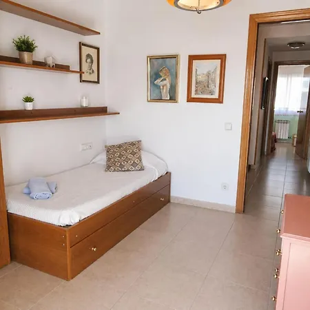 Charming With Shared Pool Views *