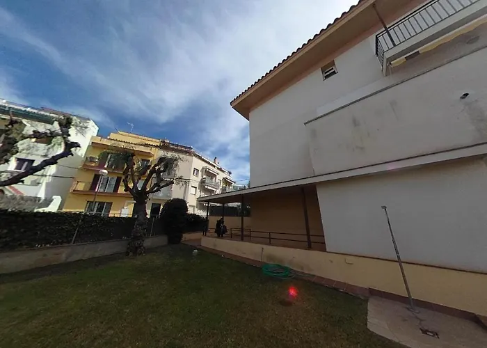 Charming With Shared Pool Views Appartement *