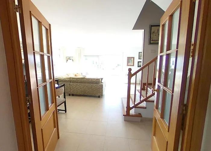 Charming With Shared Pool Views Appartement Sitges