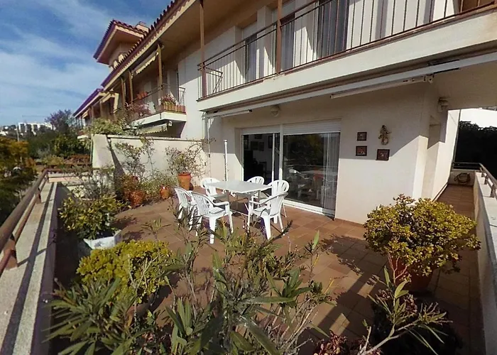 Appartement Charming With Shared Pool Views *