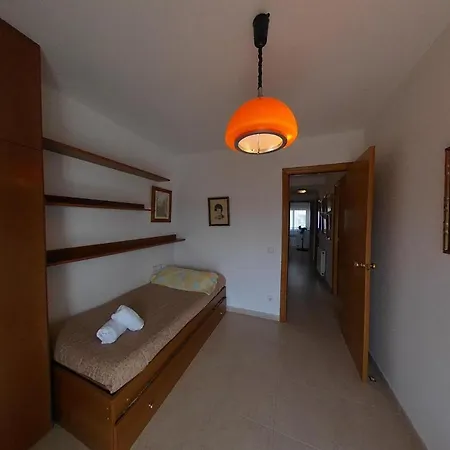 Charming With Shared Pool Views Sitges